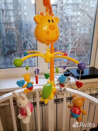 Музыкальная мобиль на кроватку