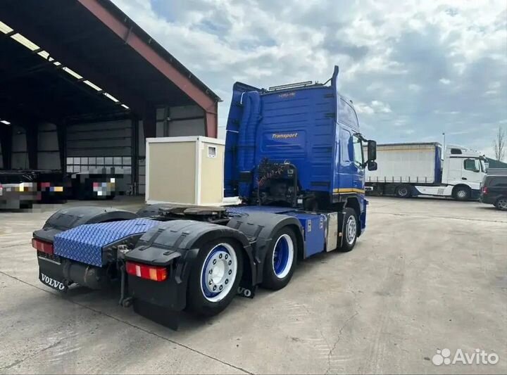 Pазбираем грузовик Volvo FM 2008-2013