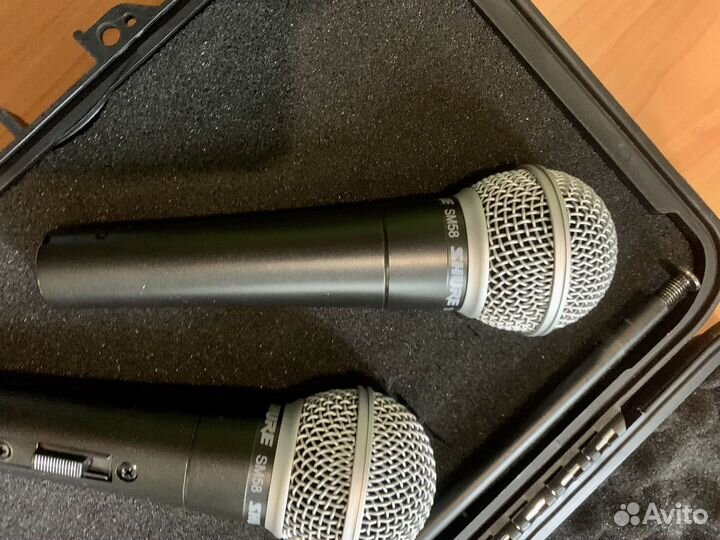 Микрофоны Shure sm58 в кейсе