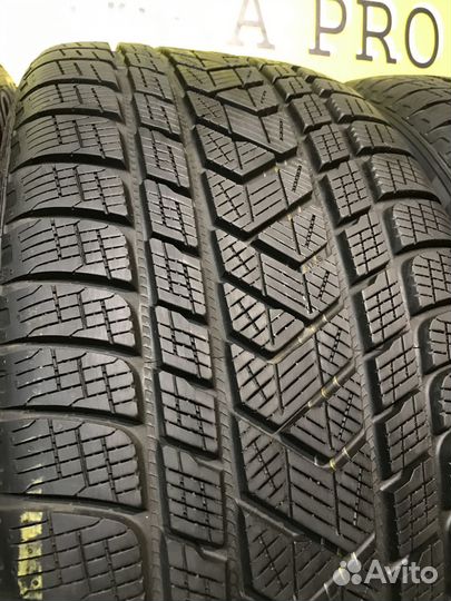 Pirelli Scorpion Winter 265/45 R21 108W