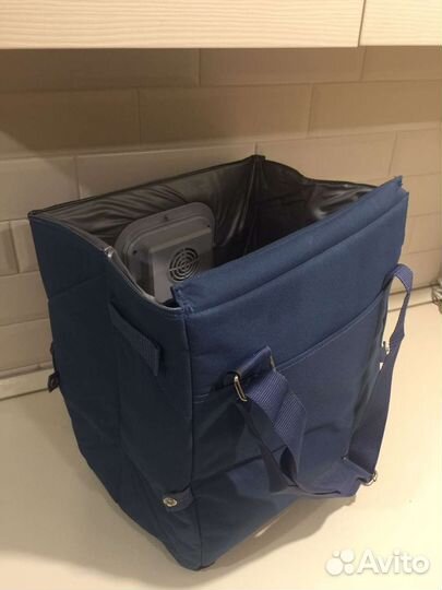 Автомобильный холодильник-сумка 30л