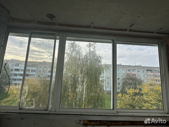 Окно раздвижное алюминиевое б/у
