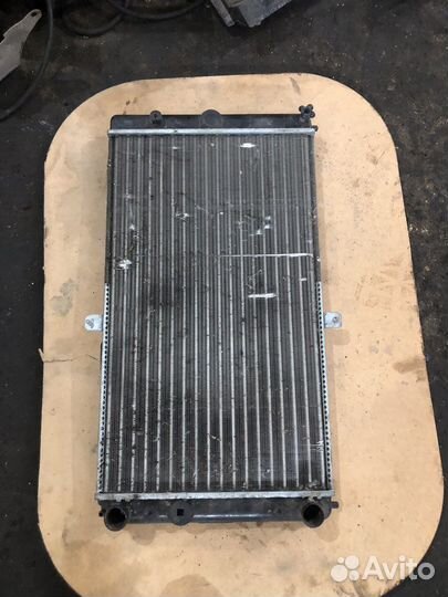 Радиатор охлаждения priora