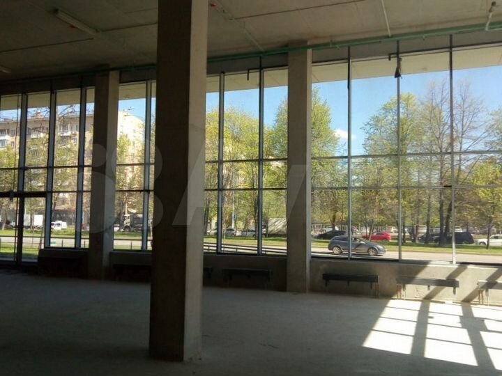 Сдам торговое помещение, 250 м²