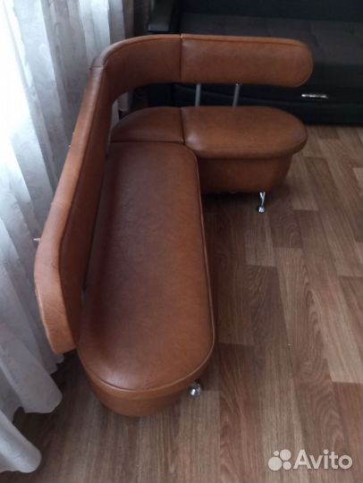 Продам кухонный уголок