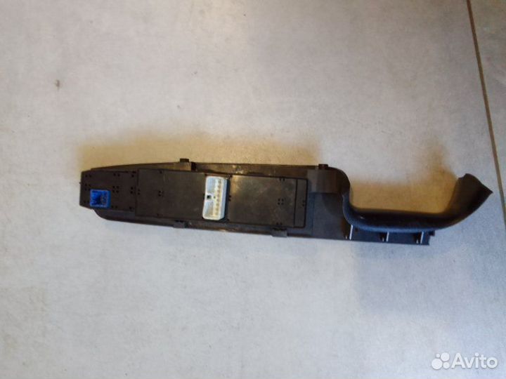 Блок стеклоподъемников Hyundai Sonata 4