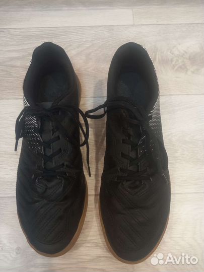 Футбольные бутсы dekathlon