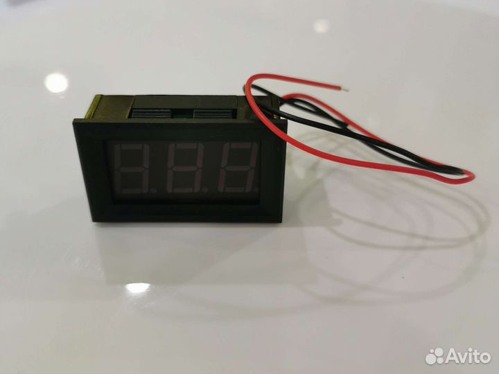 Вольтметр электронный встраиваемый 70-500 в