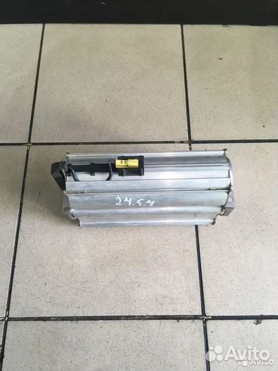 Подушка безопасности в торпедо audi А6 С5