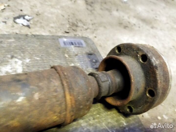 Вал карданный передний Suzuki Grand Vitara