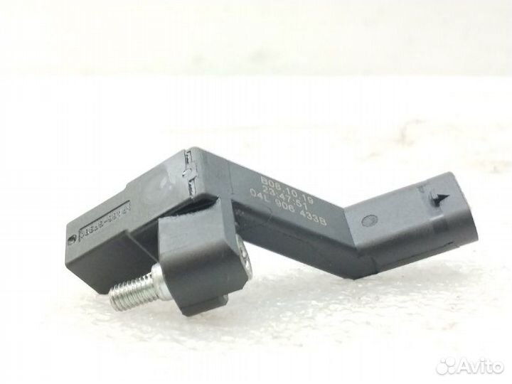 Датчик положения коленвала Audi Q5 FY 2.0 DET 2019