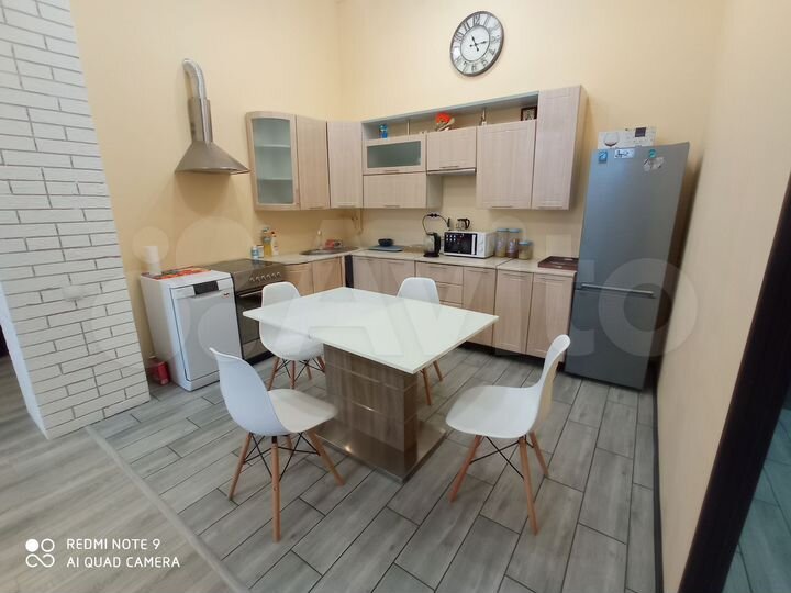 3-к. квартира, 77 м², 1/5 эт.