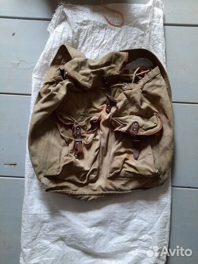 Военная форма: плащ пальто фуражка шапка ушанка