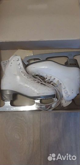 Фигурные коньки Risport rf4