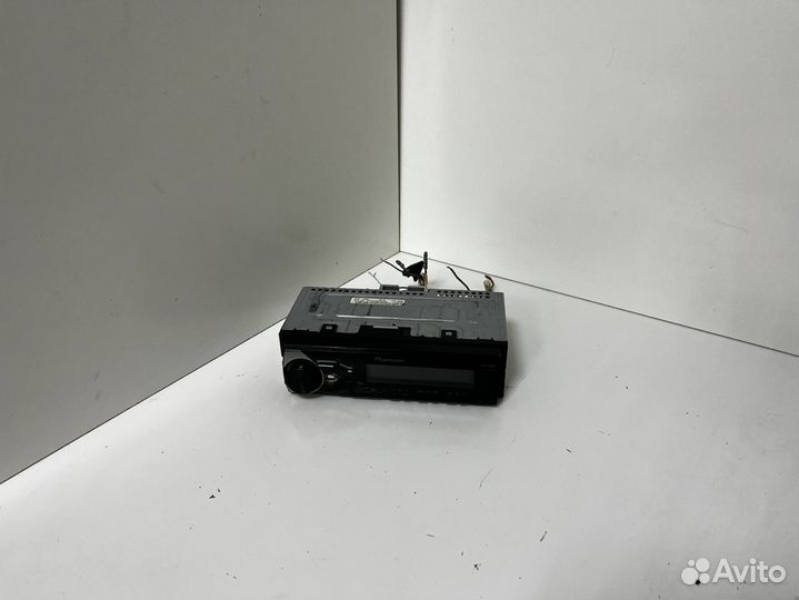 Автомагнитола Pioneer MVH-180UB
