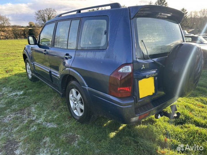 Кнопка стеклоподъемника Mitsubishi Pajero 3 V78W