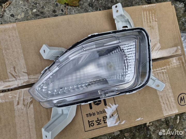 Дневной ходовой огонь противотуманка Hyundai Creta