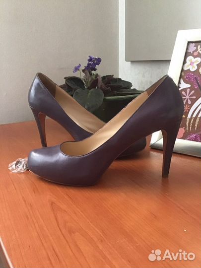 Туфли на каблуках