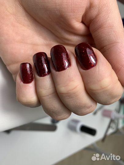 Мастер маникюра