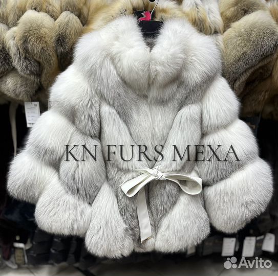 Шуба из меха арктической лисы 44 46 48 50 52