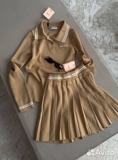 Поло с люрексом доигный рукав