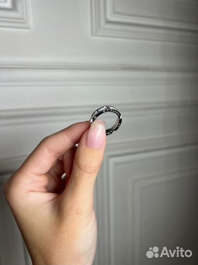 Кольцо Chanel Ultra Small Version White Ceramic J3
