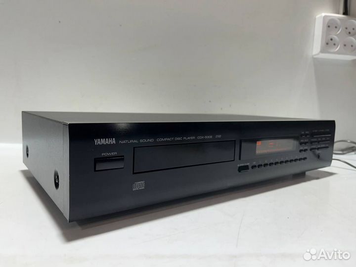 Yamaha CDX-530E CD-Плеер France