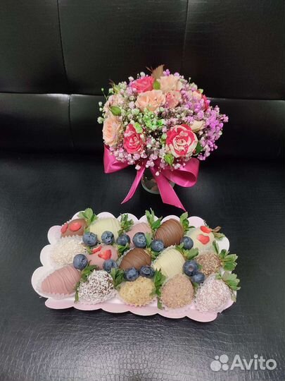 День матери съедобные букеты клубника в шоколаде