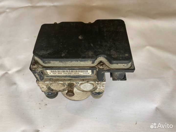 Блок ABS (насос) Nissan Almera Classic