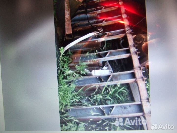 Приспособление змиевского для уборки подсолнечника