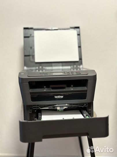 Мфу лазерное Brother DCP-7070DWR