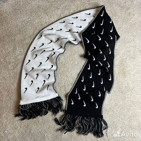 Шарф Nike Swoosh /tn Drill