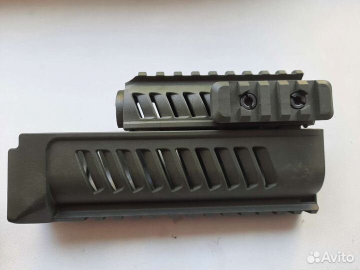 Комплект пластика