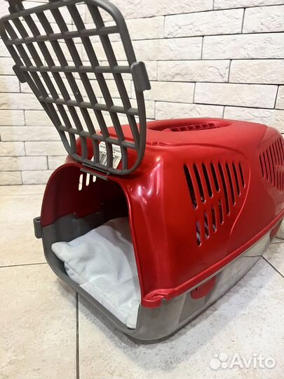 Переноска для животных пластиковая