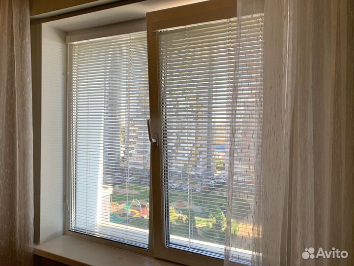 Жалюзи горизонтальные