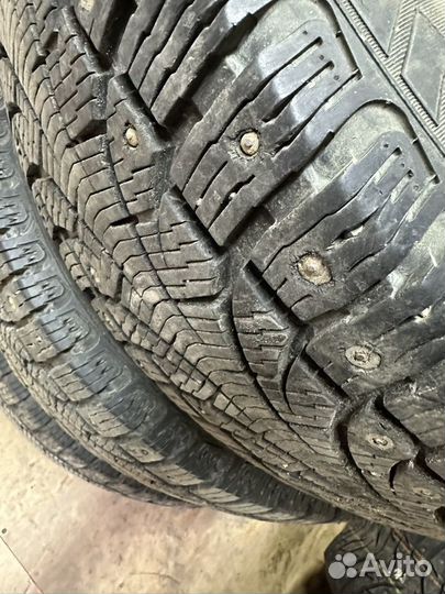 Pirelli Winter Ice Zero 225/65 R17