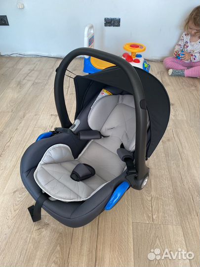 Коляска tutis zippy 2020 3 в 1