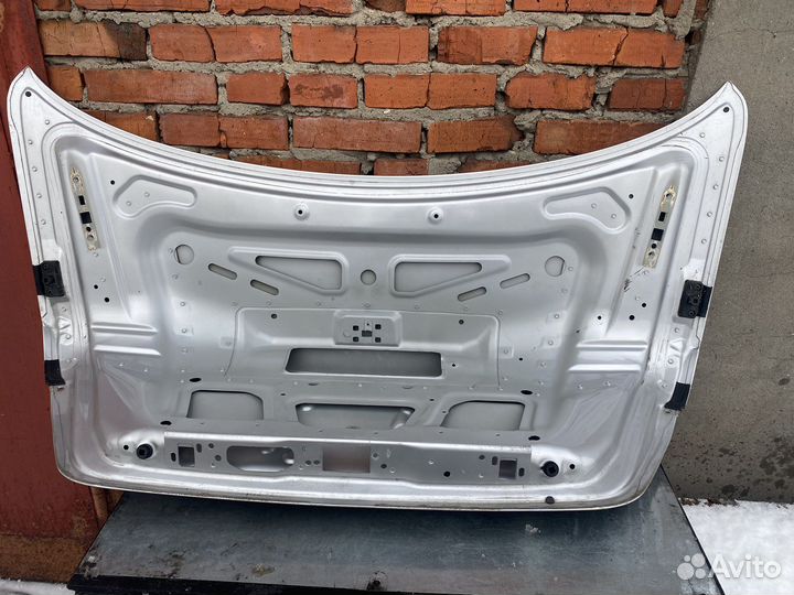 Крышка багажника Мерседес w211