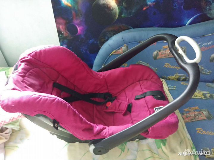 Детское автокресло (люлька) от 0 мес