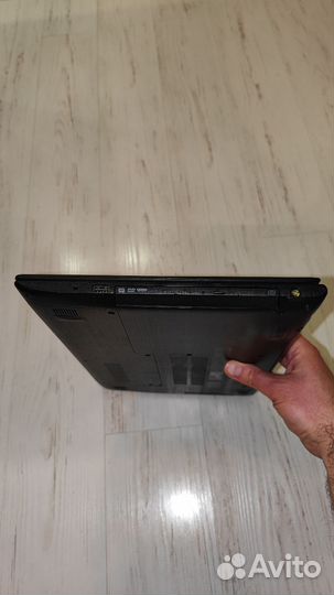 Ноутбук Acer Aspire E5-575G-56C3