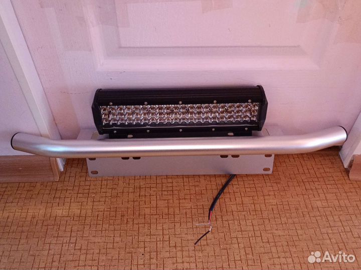 Автомобильный прожектор