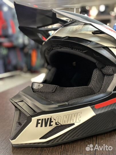 Шлем 509 Altitude 2.0 Carbon 3K Hi Flow(Racing Red