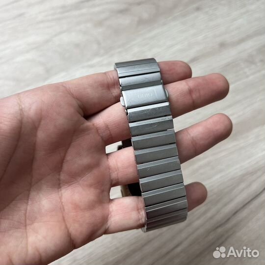 Ремешок для Apple Watch Uniq Strova
