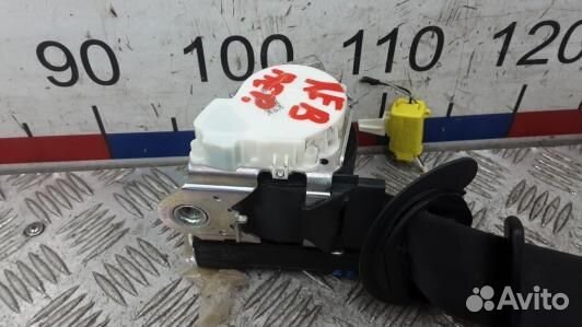 Ремень безопасности с пиропатроном сиденья передне