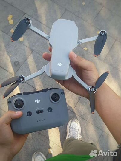 Видеограф; видеооператор; съёмка видео; аэросъёмка