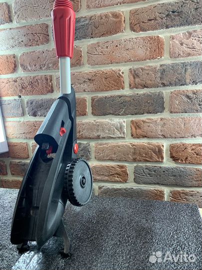 Ножницы аккумуляторные bosch Isio с телескопическо