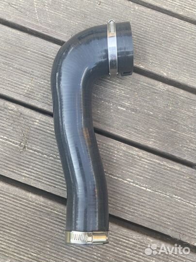 Патрубок турбокомпрессора Jeep