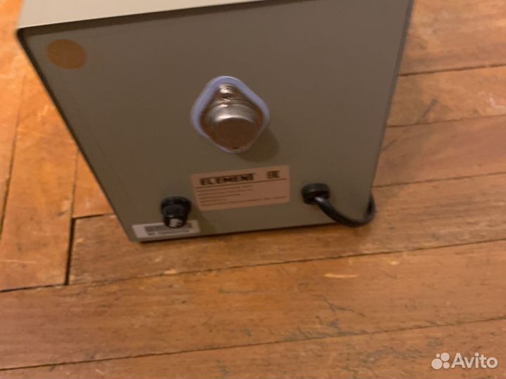 Импульсный лабораторный блок питания