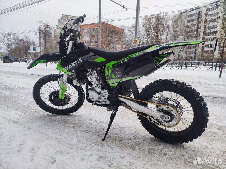 Мотоцикл avantis A7 LUX 300сс (водяное охлаждение)