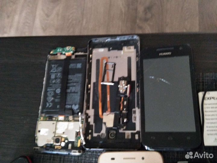 HUAWEI Y7, 2/16 ГБ